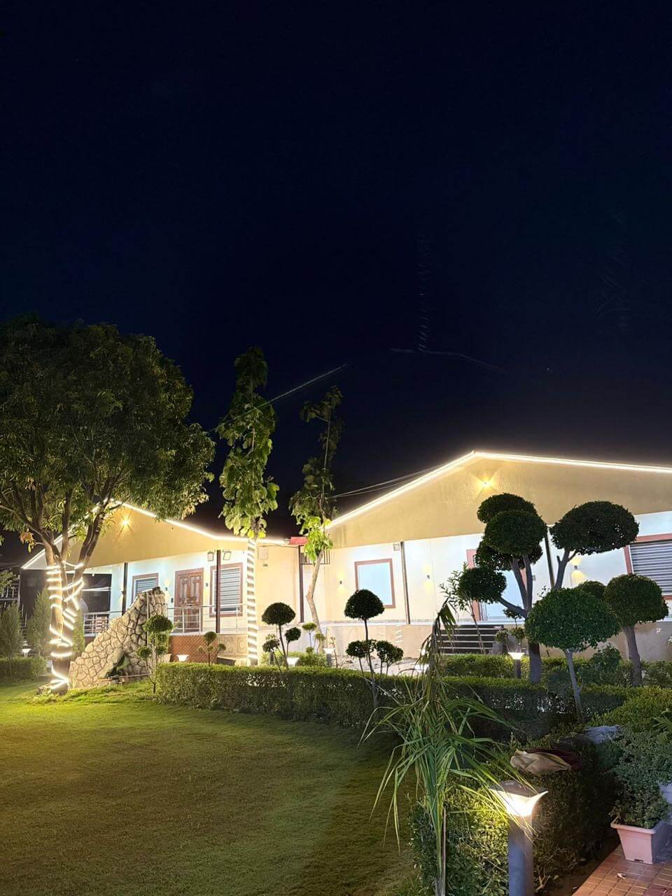Private 2 BHK Farmhouse in Noida Sector 135 with Pool- FVB 110 - Image 5