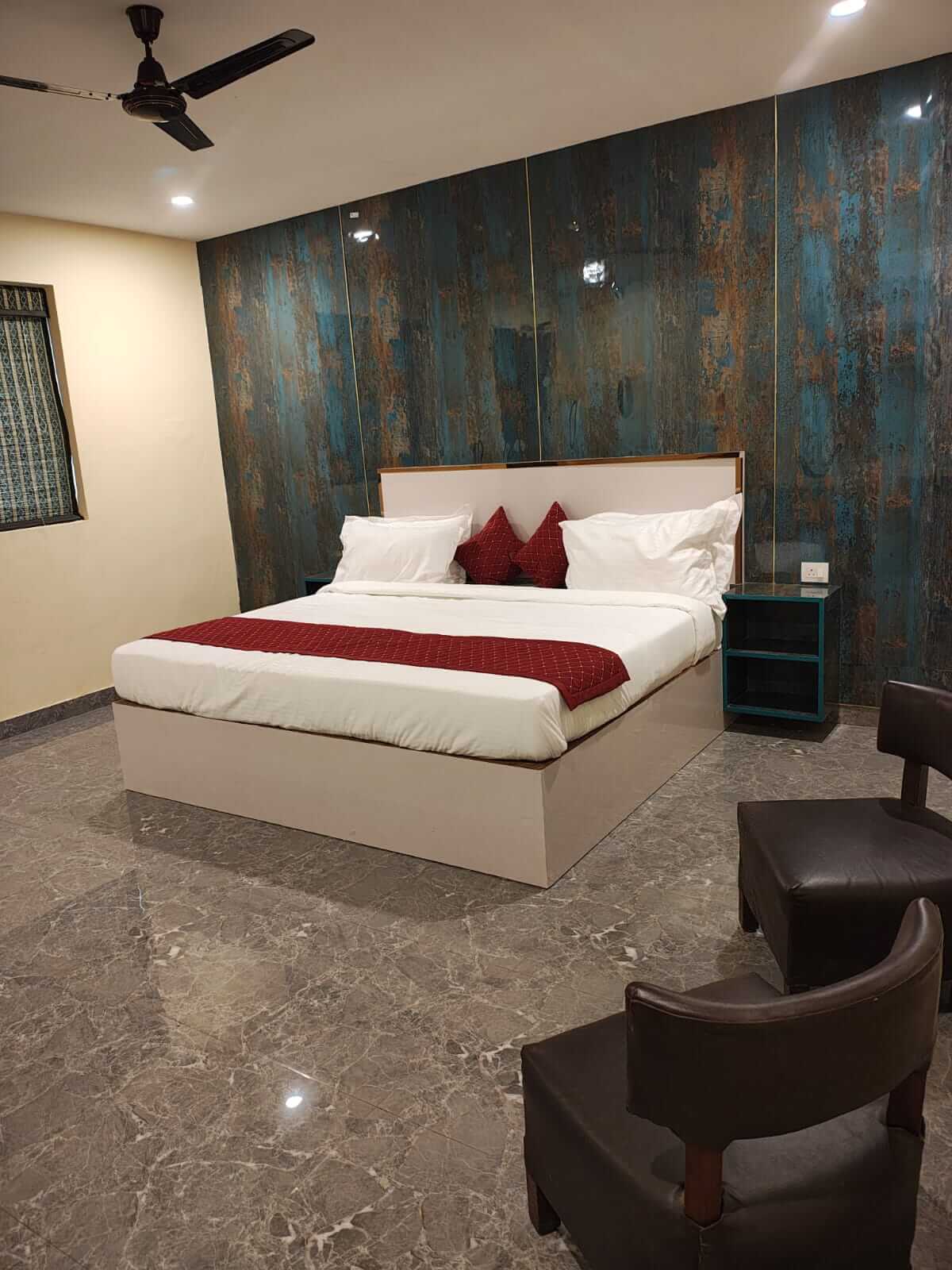 Luxury 4 BHK T A G Farmhouse in Noida Sector 151- FVB 114 - Image 2