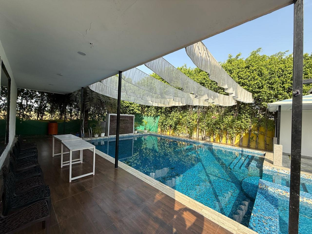 Luxury 4 bhk farmhouse in Greater Noida with pool - FVB 119 - Image 6