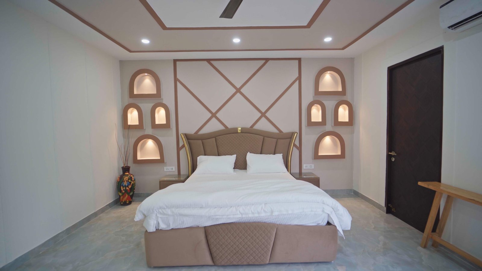 4 BHK Farmhouse with a Big Lawn, Pool & Games in Noida Sector 135-FVB 128 - Image 3